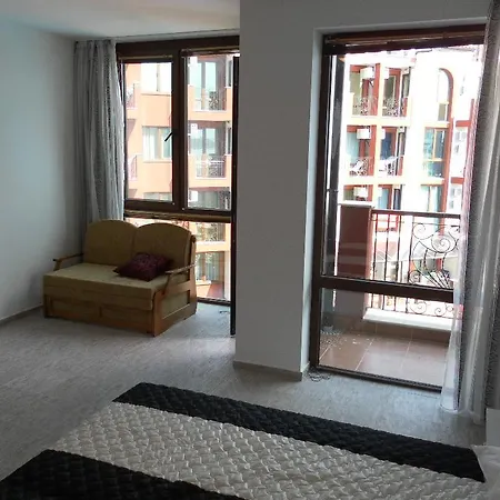 Chateau Del Marina Plus Apartman Neszebar
