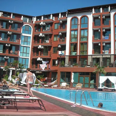 Chateau Del Marina Plus 네세부르